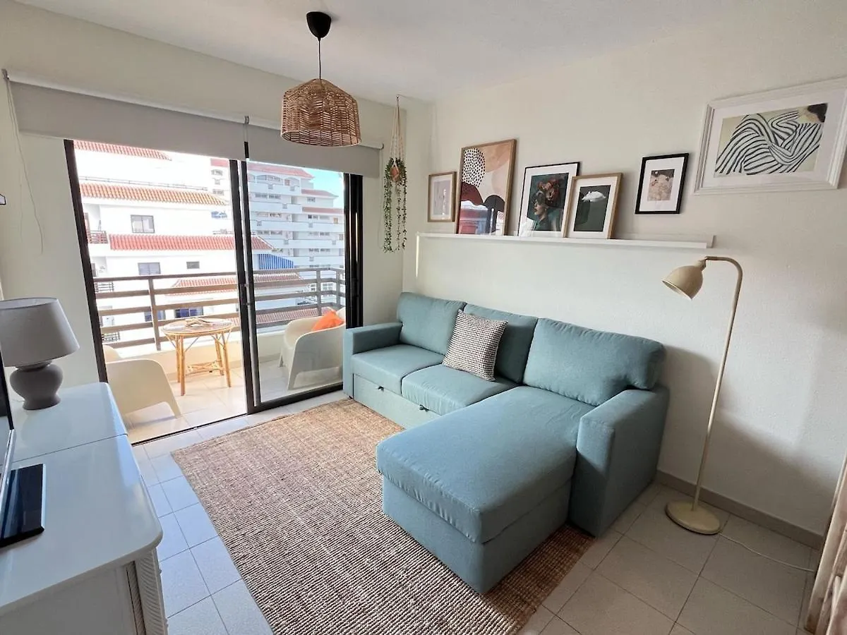 Oceanview Getaway With Pool In Playa La Arena Apartman Puerto de Santiago